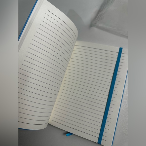 NWT Peter Gabriel notebook - Picture 2 of 4